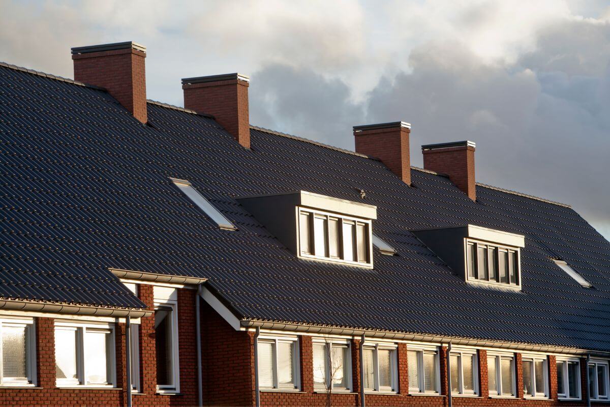 Roof tiles, Chimneys, Dormers
